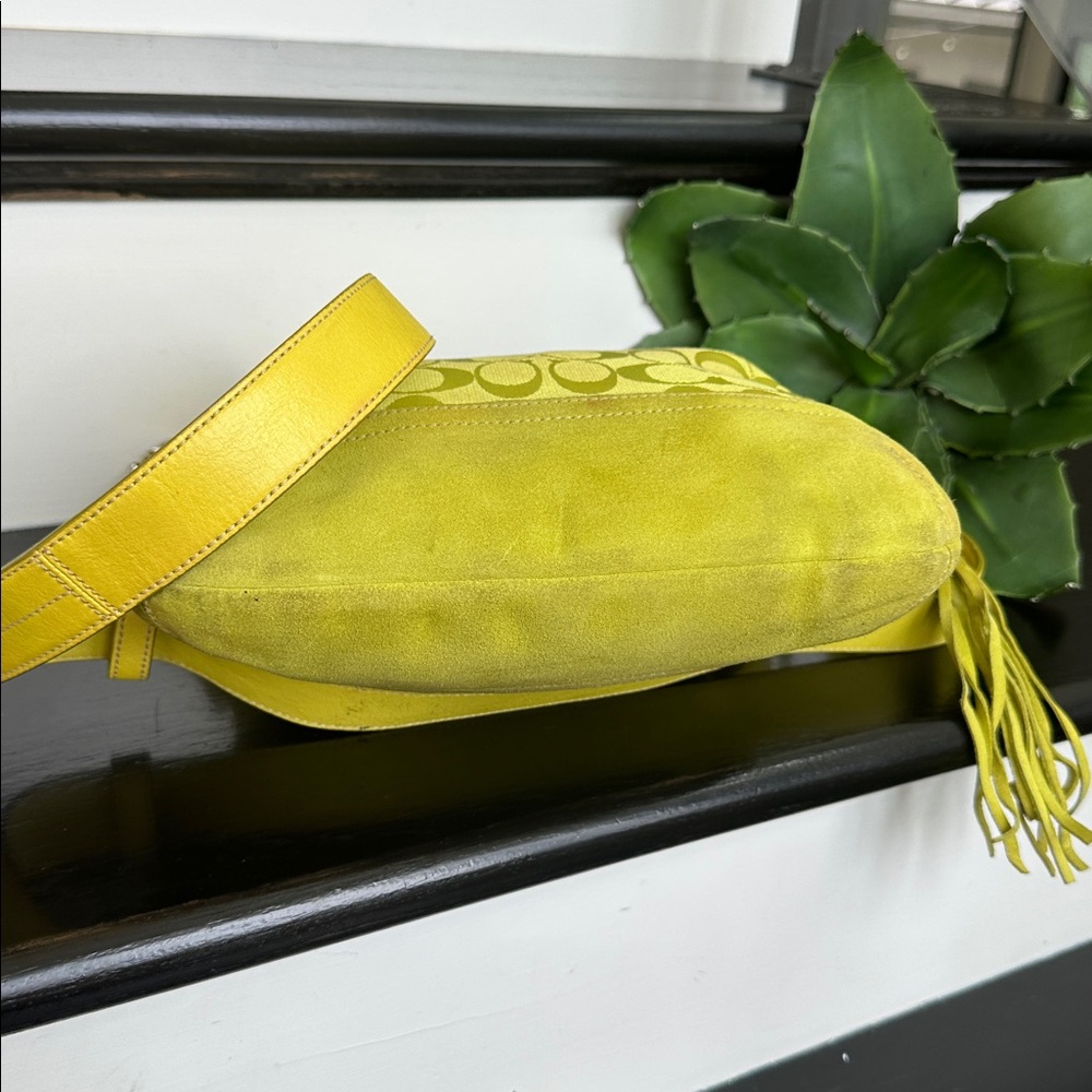 Coach Yellow Green Signature Shoulder Bag - Picture 9 of 16